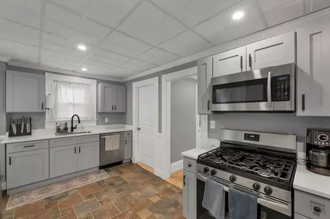 74 Charles St #2 AKA A, Rochester, NH 03867
