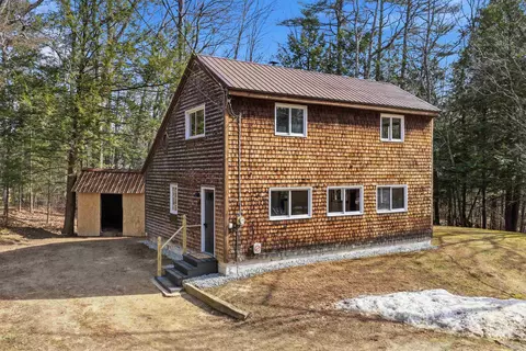 58 Windsor Way, Barnstead, NH 03225