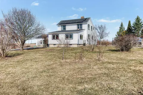 38 Hickory Pl, Hinesburg, VT 05461