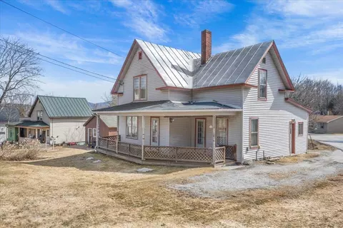 1 Milano Hl, Orange, VT 05641