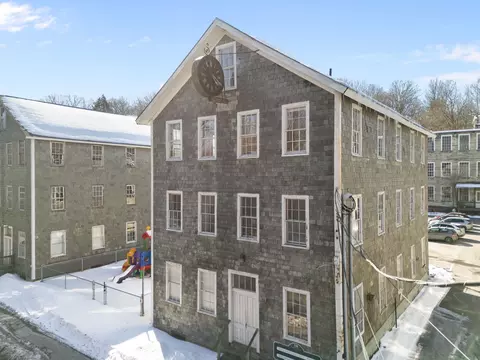116 Birge St #2, Brattleboro, VT 05301