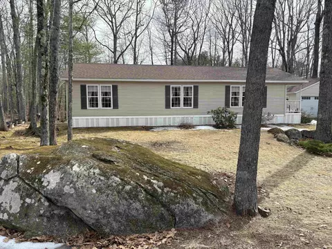 9 Kenyann Dr, Wolfeboro, NH 03894