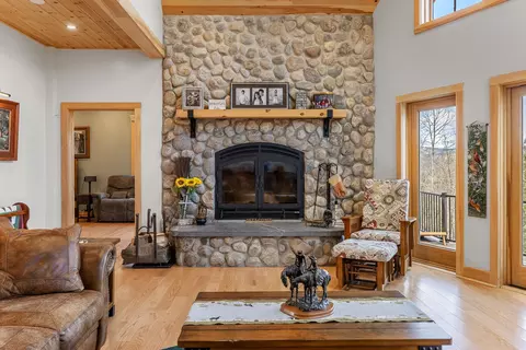 85 Button Hill Rd, Tunbridge, VT 05077 photo 10