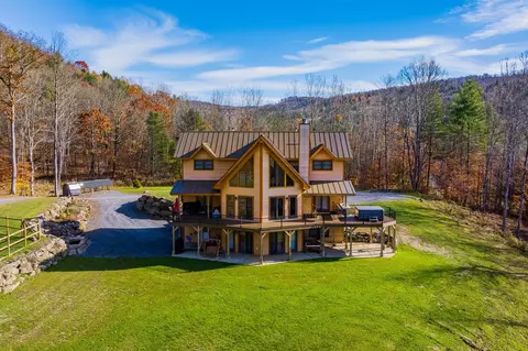 85 Button Hill Rd, Tunbridge, VT 05077 photo 2
