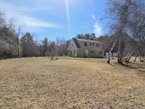 49 Prescott Hill Rd, Grafton, NH 03240