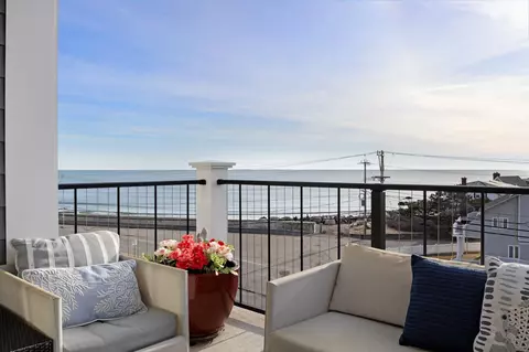 535 Ocean Blvd #403, Hampton, NH 03842