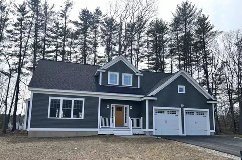 28 Summerwind Pl #1, Greenland, NH 03840