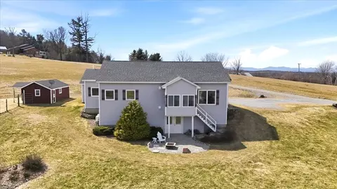 64 Bristol Rd, Monkton, VT 05469