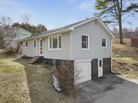 123 Berlin St, Barre, VT 05641
