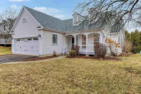 43 Iris Ln, South Burlington, VT 05403