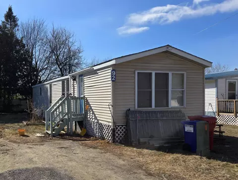 92 Rita Way, Milton, VT 05468