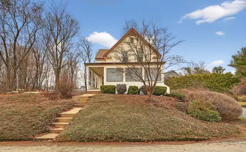 12 Millard St, Pembroke, NH 03275