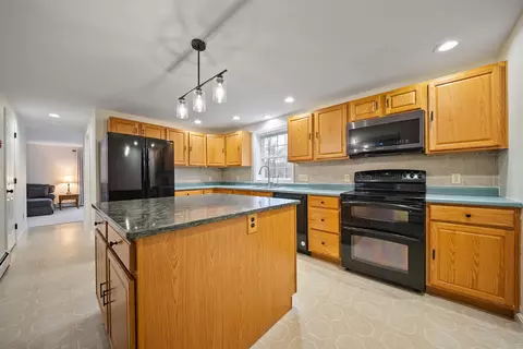 Kitchen - 24 Prescott Rd, Epping, NH 03042 photo 2 of 3