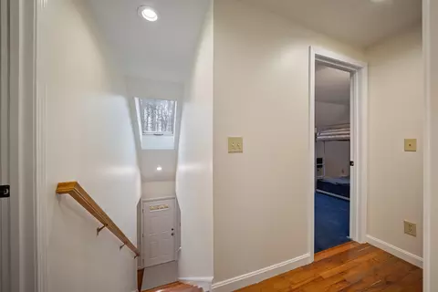 Entry Way - 24 Prescott Rd, Epping, NH 03042 photo 3 of 6