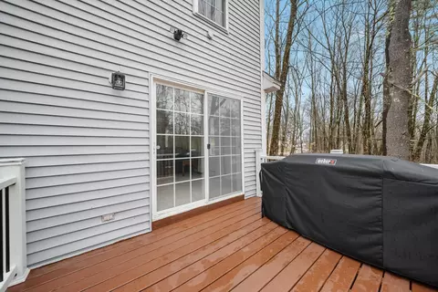 Exterior - 24 Prescott Rd, Epping, NH 03042 photo 5 of 7
