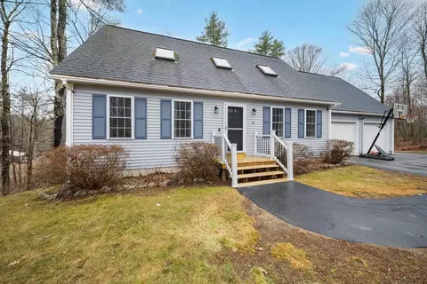 24 Prescott Rd, Epping, NH 03042