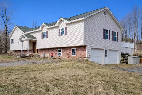 5 Malagash Rd, Reading, VT 05062