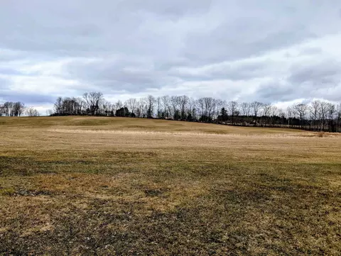 317 Brushwood Rd, Haverhill, NH 03774
