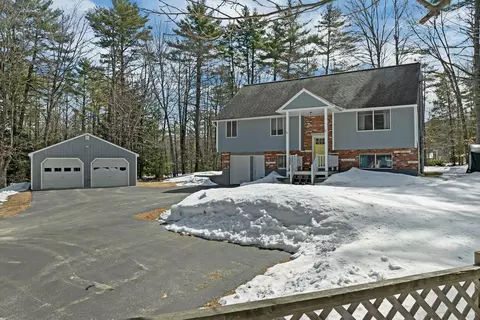 44 Benlor Dr, Conway, NH 03818