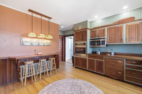 Kitchen - 68 Center St, Wolfeboro, NH 03894 photo 4 of 5