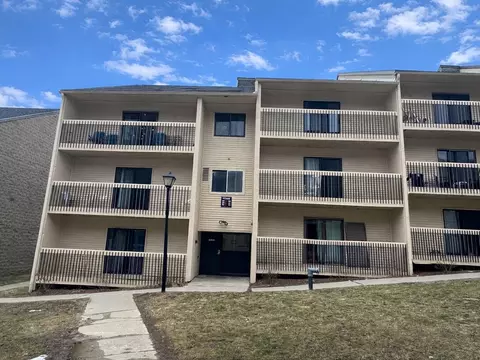 37 S Williams St #320, Burlington, VT 05401