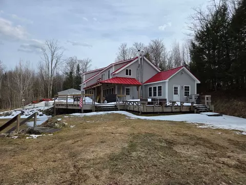 2171 Duck Pond Rd, Barton, VT 05822