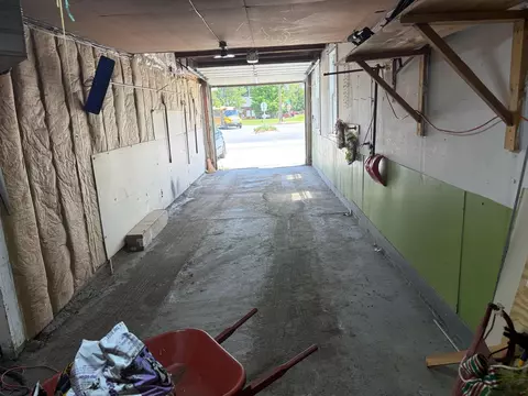 Exterior - 141 Main St, Colebrook, NH 03576 photo 5 of 7