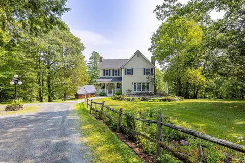 63 Shiloh Ln, Norwich, VT 05055