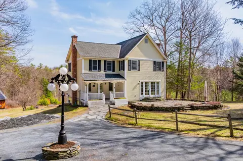 Exterior - 63 Shiloh Ln, Norwich, VT 05055 photo 4 of 13