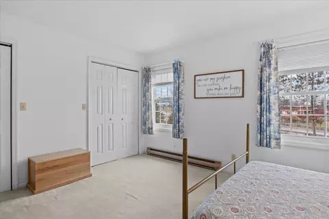 Bedroom - 433 Westview Cir, Williston, VT 05495 photo 4 of 5