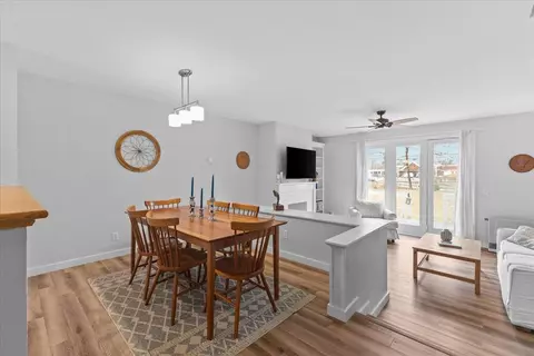 Dining - 433 Westview Cir, Williston, VT 05495 photo 1 of 3