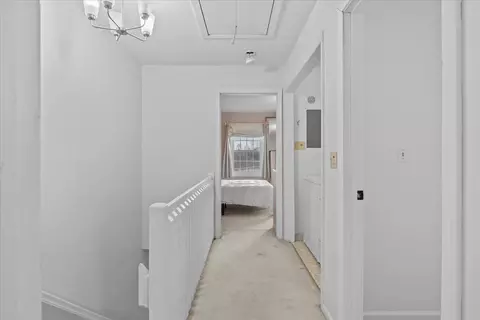 Entry Way - 433 Westview Cir, Williston, VT 05495 photo 4 of 5