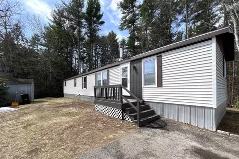 47 Fogg Rd, Epping, NH 03042
