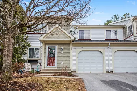 22 Steeplebush Rd, Essex Junction, VT 05452