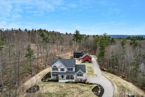 646 Haleighs Ct, Pembroke, NH 03275