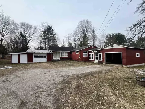 18 Champlain St, Brandon, VT 05733