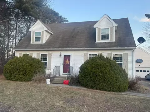 5 Sullivan Dr, Dover, NH 03820