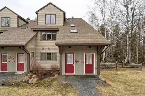 127 Mountains Edge Rd #211, Brownsville, VT 05037