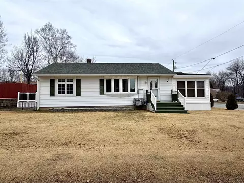 774 Hillside Ave, Berlin, NH 03570