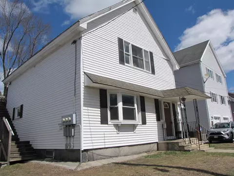 3 Mcilvin St #A, Manchester, NH 03103