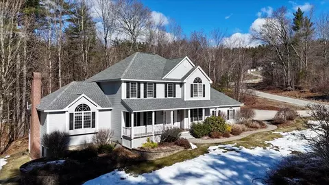 2 Walter Hill Rd, Mont Vernon, NH 03057