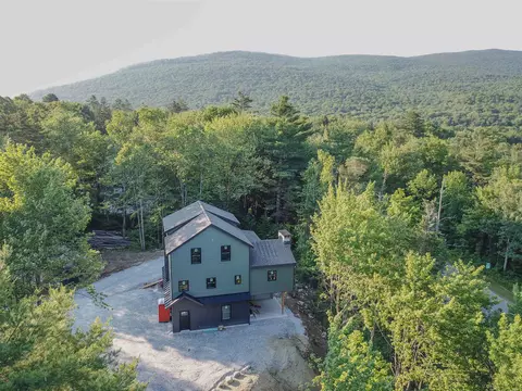 100 Sawyer Hill Rd, Mount Holly, VT 05758