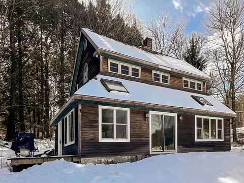 371 Maplewood Cmn, Moretown, VT 05660