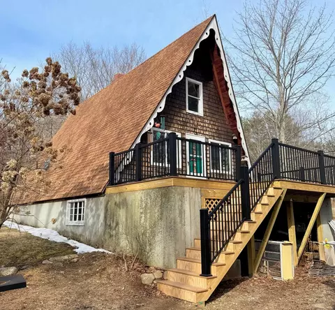 21 Hoadley Rd, Belmont, NH 03220