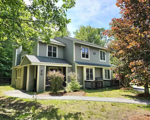 16 Hillside Cir #2, Lincoln, NH 03251