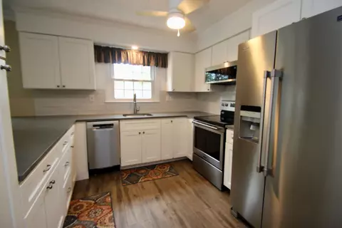 499 S Prospect St #4, Burlington, VT 05401