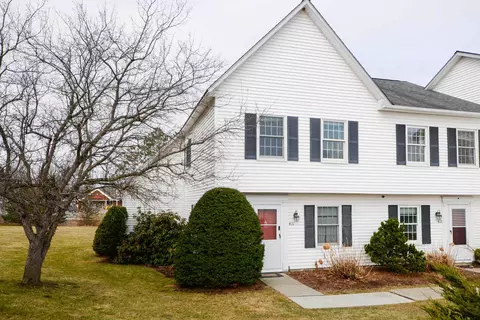 431 Westview Cir, Williston, VT 05495