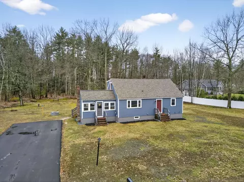 65 N River Rd, Epping, NH 03042