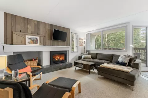 102 Upper Phase Rd #BRIDGES 67, Warren, VT 05674