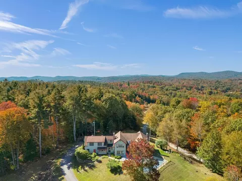 104 Juniper Ridge Rd, Brattleboro, VT 05301